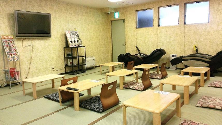 Capsule Hotel & Sauna Noble Chiba Exterior foto